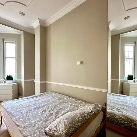Apartamento Duze Mieszkanie Minuta Do Monte Cassino